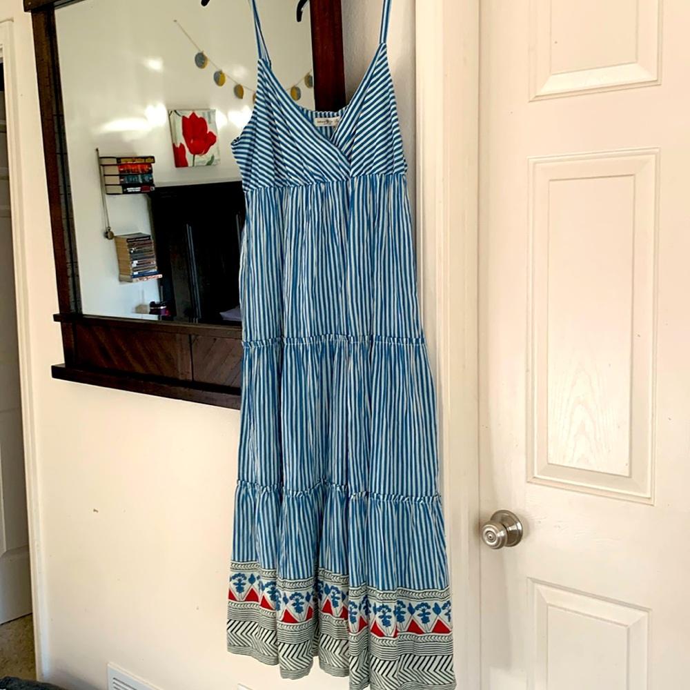 Flowy Natural Life maxi dress with adjustable spaghetti straps